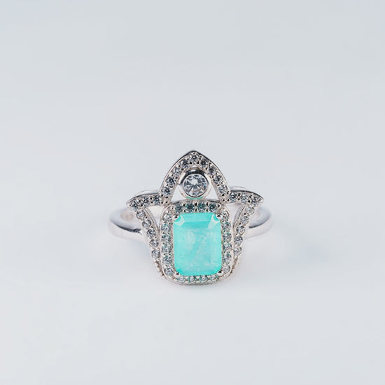 Hand of Light Fatima ring with green tourmaline - product showcase video